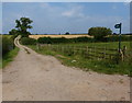 Public bridleway leading to Fleckney in LE8 8AQ