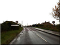 Entering Pulham St Mary on Norwich Road in IP21 4QU