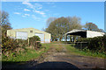 Barns, Eastend Farm in SP11 0RZ