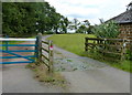 Cattle grid on Park Road at White's Barn in LE7 9JE