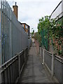 Footpath in Alperton in HA0 1TX