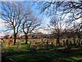 Mynwent Eglwys San Pedr / St Peter's Churchyard in SA1 6RG