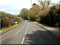 Entering Ufford on the B1438 Yarmouth Road in IP12 1QW
