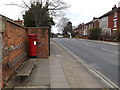 A1071 Woodbridge Road & 131A Woodbridge Road Postbox in IP4 2LH