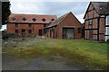 Farm buildings, Middle Broomhall Farm in WR5 2PA