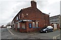 The Manx Arms, School Brow, Warrington - derelict pub in Warrington
