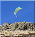Paraglider above White Craigs in KY13 9JW