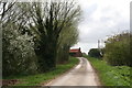 Lamb Lane, Benington Sea End: approaching Glebe Farm in Benington