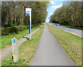 Bus stop along the A429 Kenilworth Road in CV4 7AQ