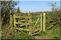 Kissing gate on the footpath in MK18 2JY