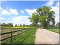 Driveway to Trunkwell House in RG7 2BA