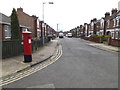 Ernleigh Road & Ernleigh Road George V Postbox in IP4 5RY