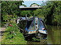 Narrowboats moored along the Oxford Canal in OX2 8AJ