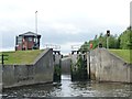 Opening the bottom gates, Lemonroyd Lock in LS26 9EZ