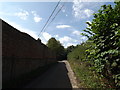 Lane approaching Little London Hill in IP14 6NS