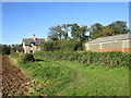Bridleway and Thwaite House Farm Cottages in S81 8DE
