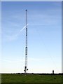 Radio mast, Marconi memorial and criss-crossing contrails in TR12 7HU