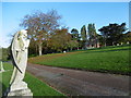 Angel praying to the chapel - Woolwich Old Cemetery in SE18 2AG