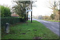 Milestone and signpost at Blackhorse Lane junction in OX13 6JJ