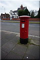 George VI postbox on Leicester Road in LE18 1LB