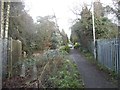 Path leading to The Avenue, Radlett in WD7 7DJ