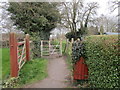 Path from the churchyard to Trent Lane in DE15 0SJ