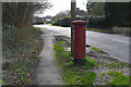 Letterbox, Scott's Grove Road in GU24 8EB
