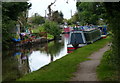 Coventry Canal and towpath near Hartshill Green in CV10 0SX