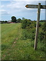 The footpath junction looking towards Old Field Carr Farm in FY6 8FW