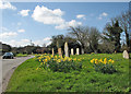Steeple Morden: churchyard and Church Street in Steeple Morden