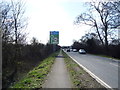 Path beside the A6 southbound in Barton-le-Clay & Silsoe Ward