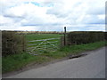 Field entrance and footpath off Longford Lane in DE6 3DE