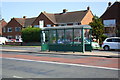 Bus shelter beside Oxford Road for buses into Oxford in OX5 2NZ