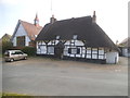 Thatched cottage on High Street, Sutton Courtenay in OX14 4FB