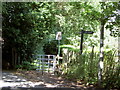Footpath Junction and Kissing gate. in CH43 9UJ