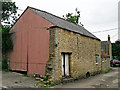 An old stone garage or workshop in BA3 5UU