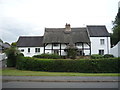 Thatched cottage on High Street, Castle Donington in DE74 2LW