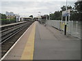 Earlsfield railway station, Greater London in SW18 3EX
