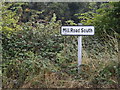 Mill Road South sign in IP22 1DU