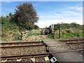 Footpath crossing the tracks in HP22 5TY