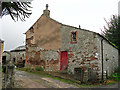 Old buildings, West End Farm in Cargo
