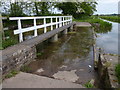 Guns Beck overflow on the Chesterfield Canal in DN22 9TT