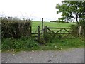 Stile to footpath off Dean's Lane in ST5 7SL