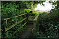 Footpath to Brinklow in CV23 0JZ