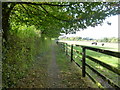Footpath from Hermitage Lane Barming to Kiln Barn Road Ditton in ME20 7NU