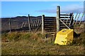 Gate and salt bin, An Suidhe in PH16 5ND
