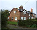 Cottages on Sandy Lane, Saighton in CH3 6EG