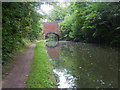 Grand Union Canal Walk in B92 8NR