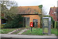 Outbuilding to right of #9 Buckingham Road in MK18 2PY