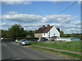 Cottages on Essendon Hill (B158) in AL9 6AB